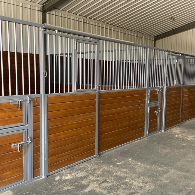 High Quality and Durable Barn Stalls